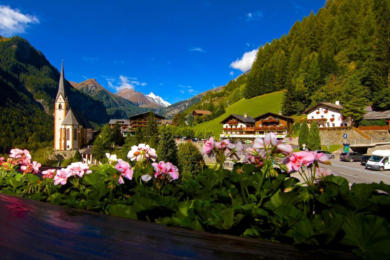 Hotel Rupertihaus Heiligenblut Exterior foto
